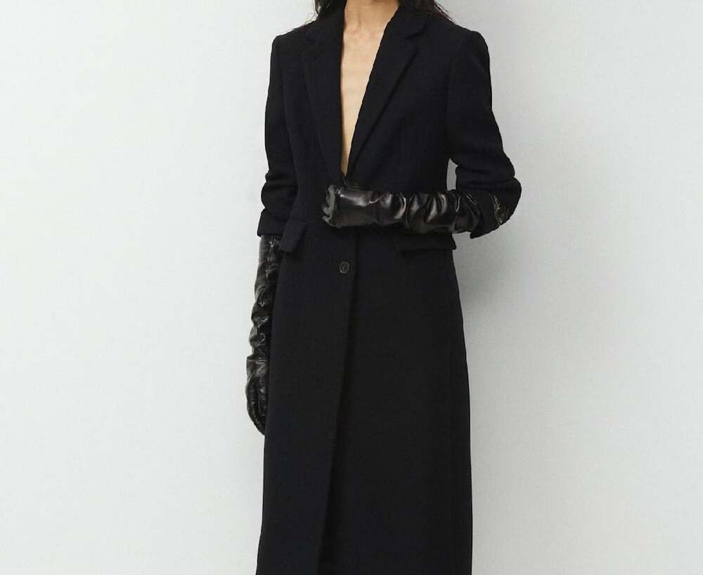 Aritzia Extra Long Black Leather Gloves Size L
